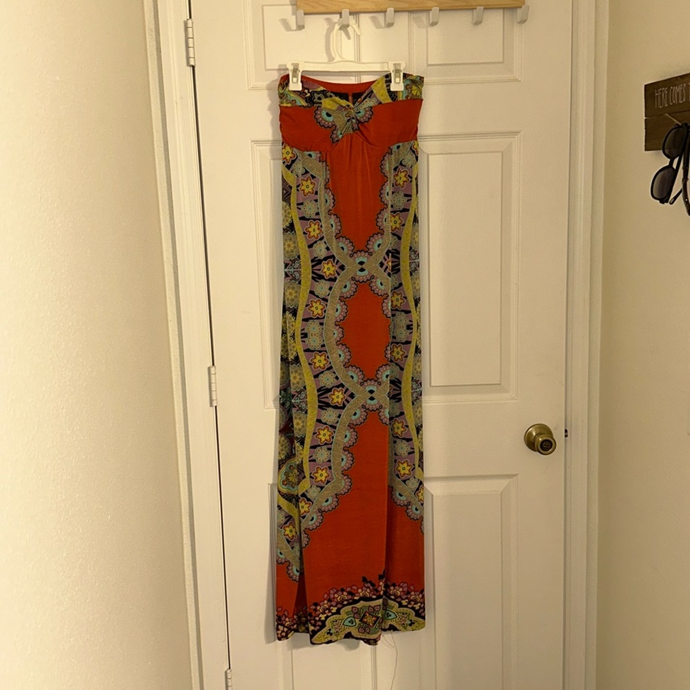 Strapless multicolored maxi dress, stretchy material